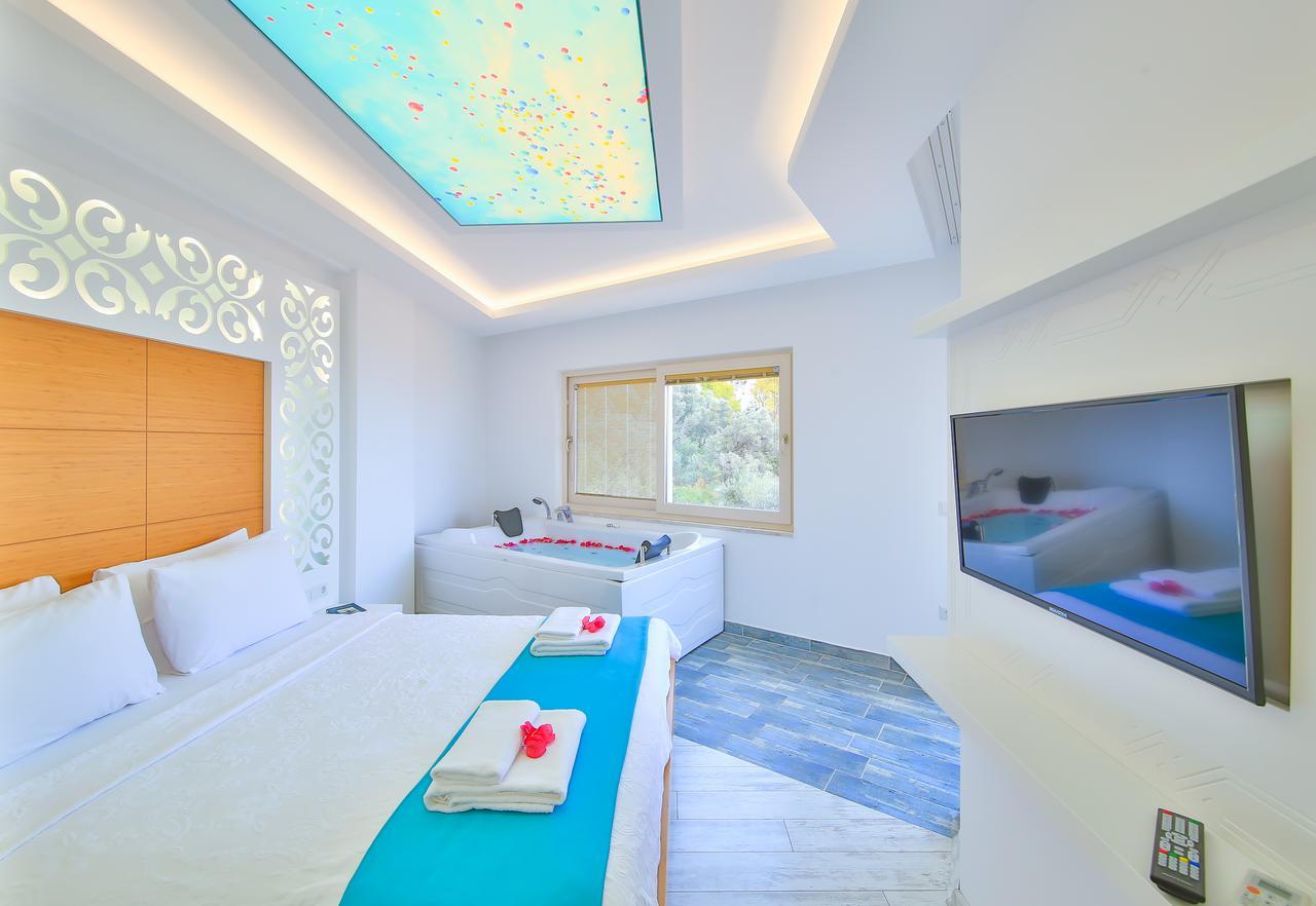 Hediye Hanim Suit&Apart Aparthotel Kaş Buitenkant foto