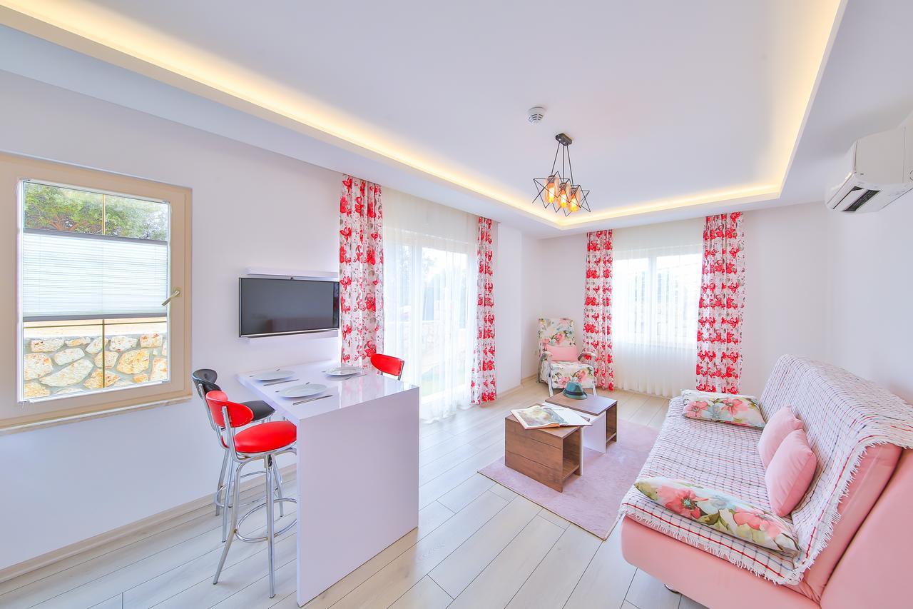 Hediye Hanim Suit&Apart Aparthotel Kaş Buitenkant foto