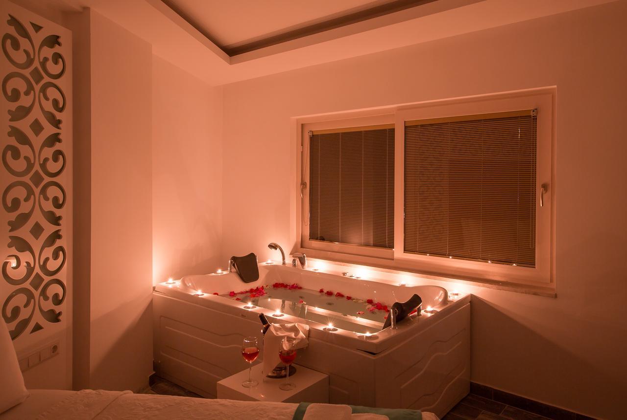 Hediye Hanim Suit&Apart Aparthotel Kaş Buitenkant foto