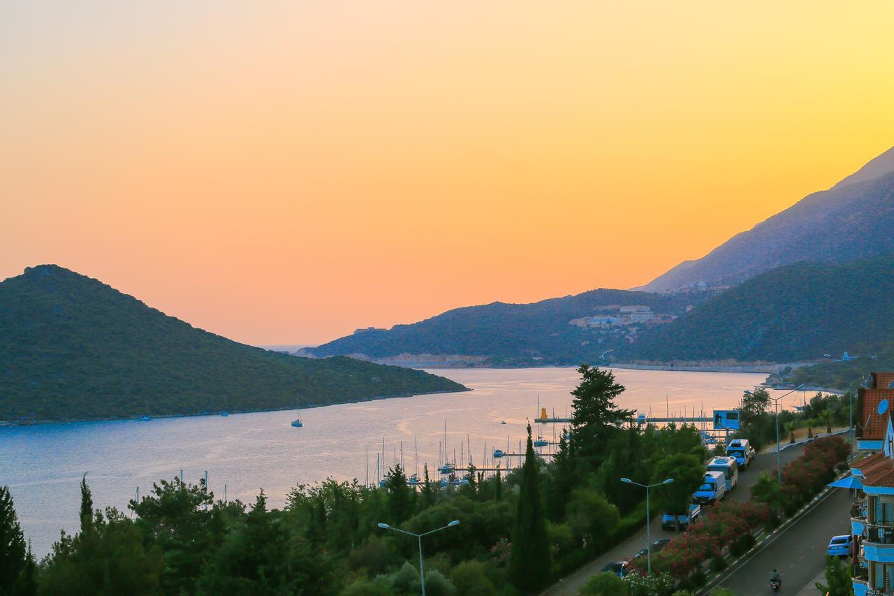 Hediye Hanim Suit&Apart Aparthotel Kaş Buitenkant foto